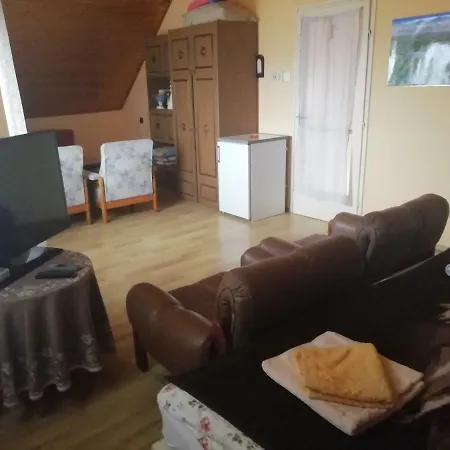 Petra Apartman Vendégház *